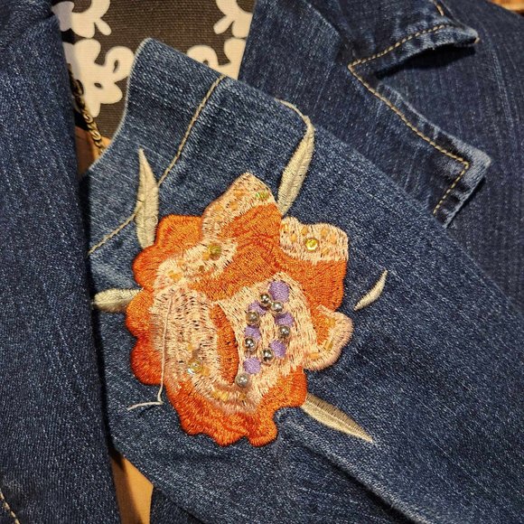 XFN Vintage Embroidered Denim jacket Size M-Large - Picture 4 of 5